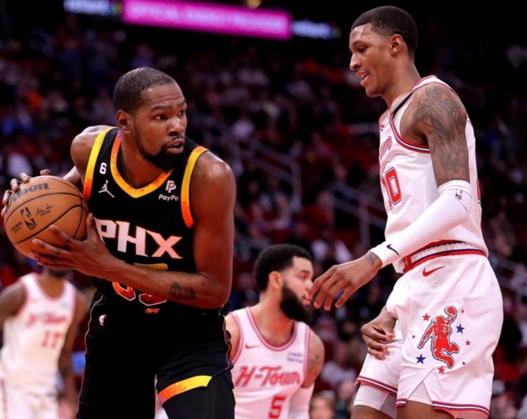 开云入口杜兰特关键节点精彩发挥，加拿大队带队取胜！的简单介绍